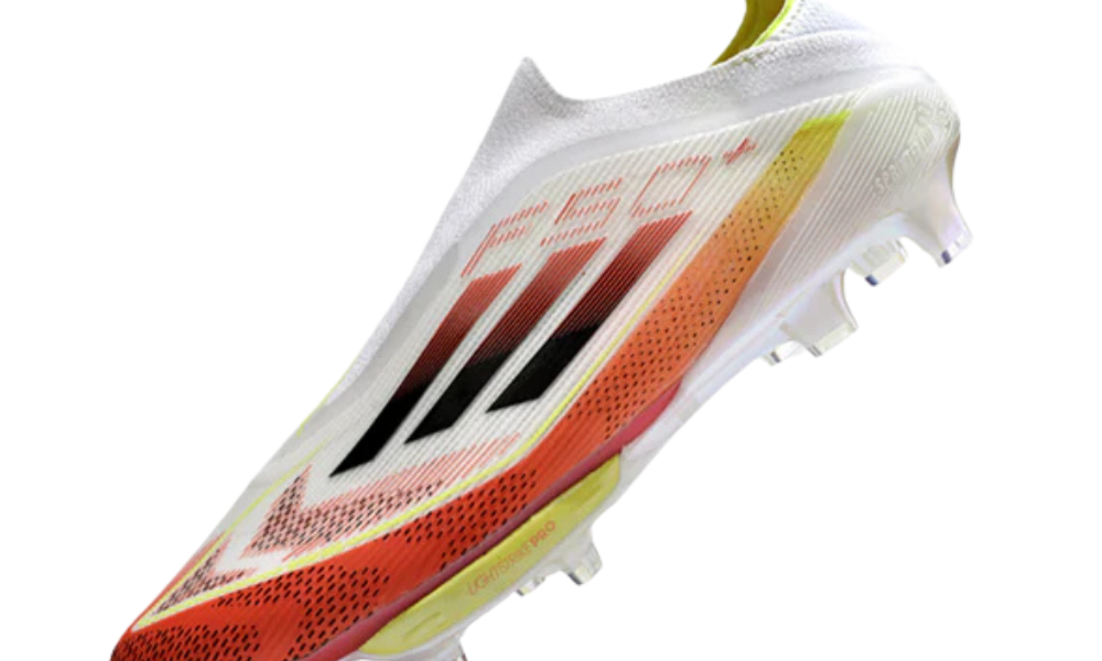 F50+ Elite Laceless FG