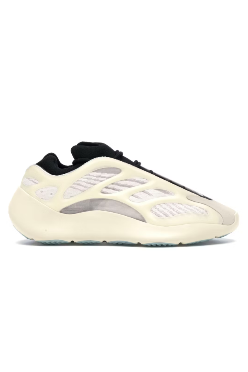 700 V3 Trainers